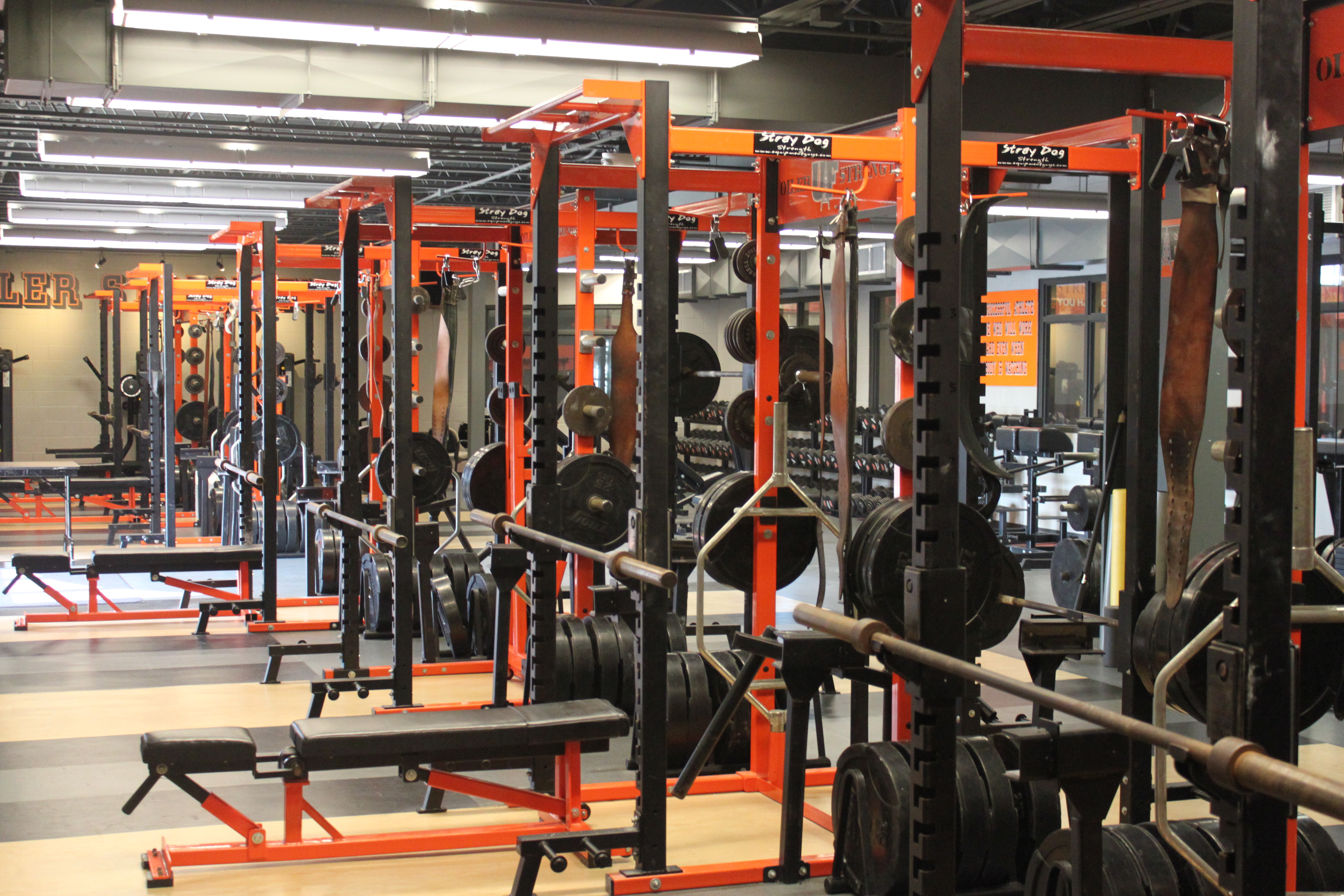 Weight room online decor